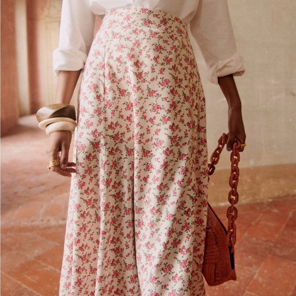 Sezane Tabata skirt in Rosa Print. Size 40. - Picture 3 of 4
